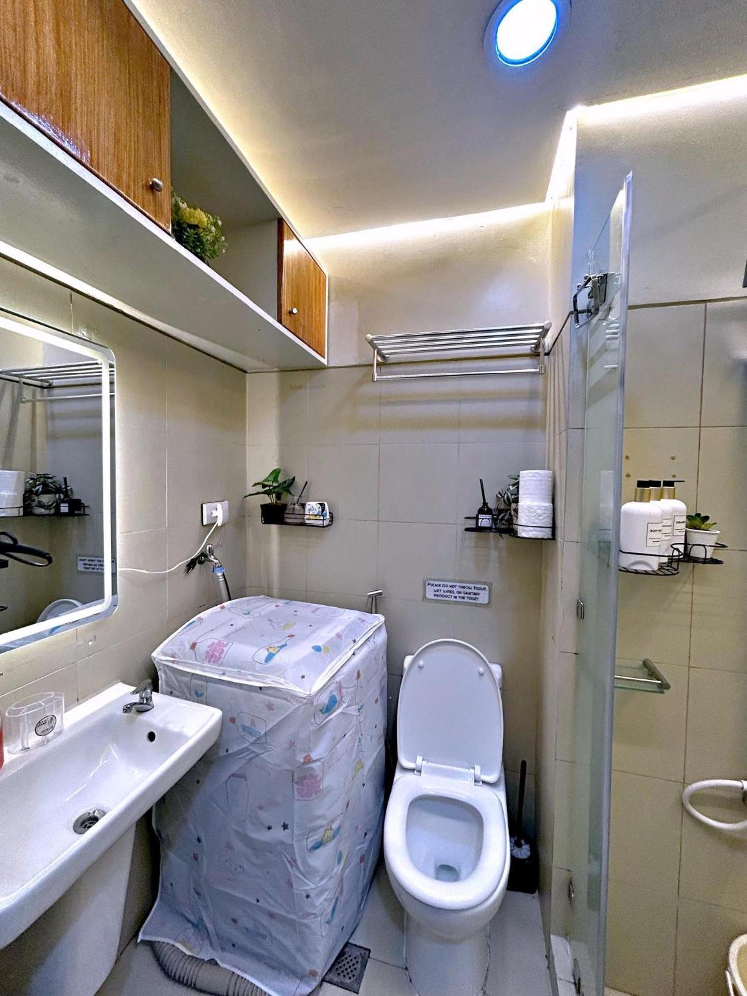 Cozypura Staycation Near Moa, Airport , With Free Fast Wifi, Netflix And Pay Parking パサイ エクステリア 写真